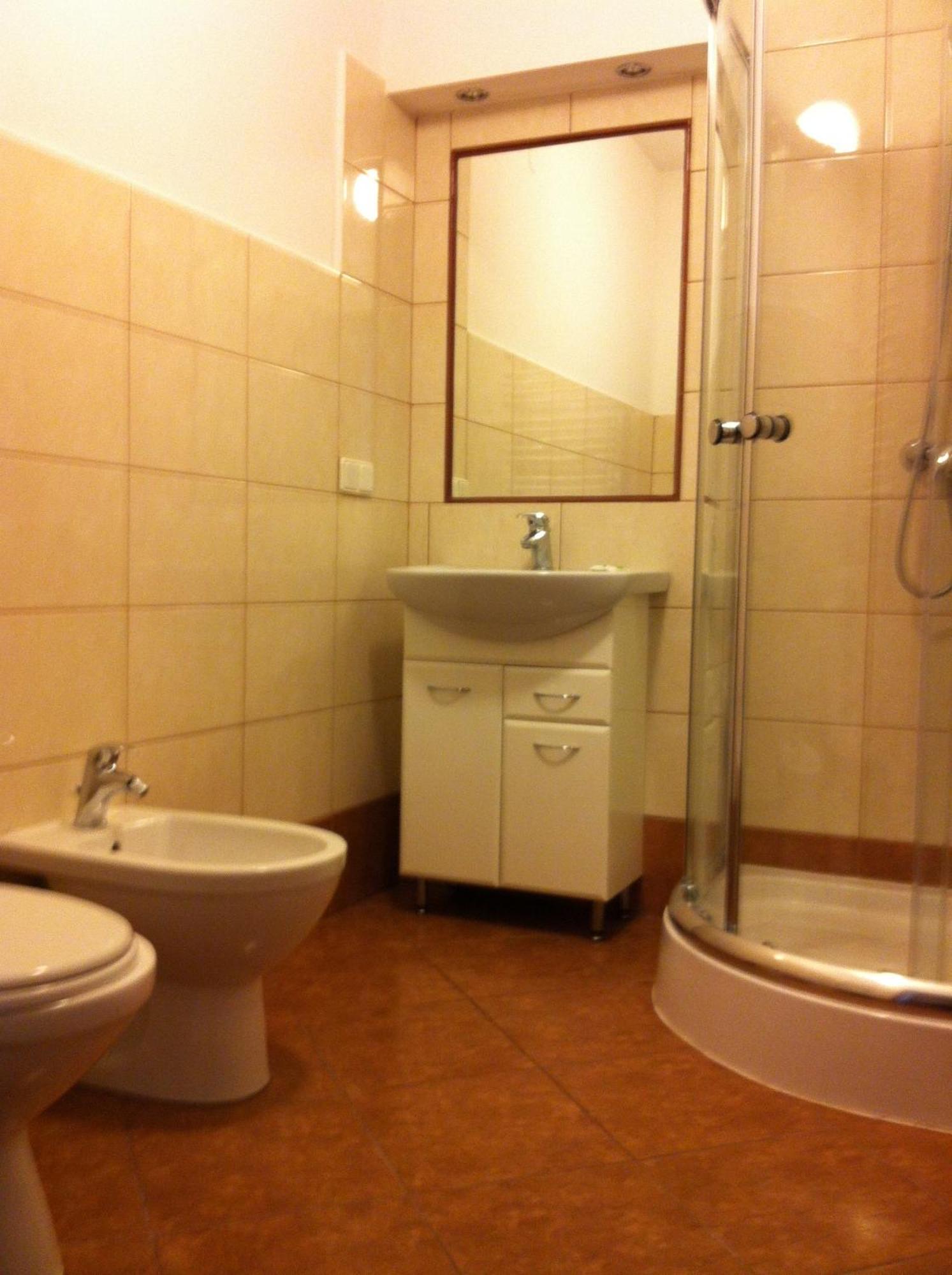Route 7 Rooms Myslenice Ngoại thất bức ảnh